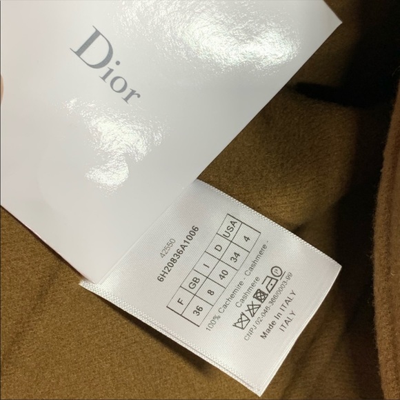 ❌SOLD❌ DIOR DOUBLE BREASTED COAT - Picture 11 of 17